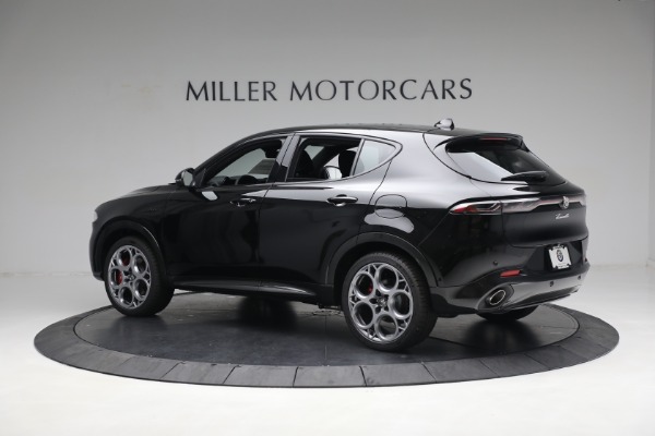 New 2024 Alfa Romeo Tonale Veloce for sale $54,790 at Bugatti of Greenwich in Greenwich CT 06830 7