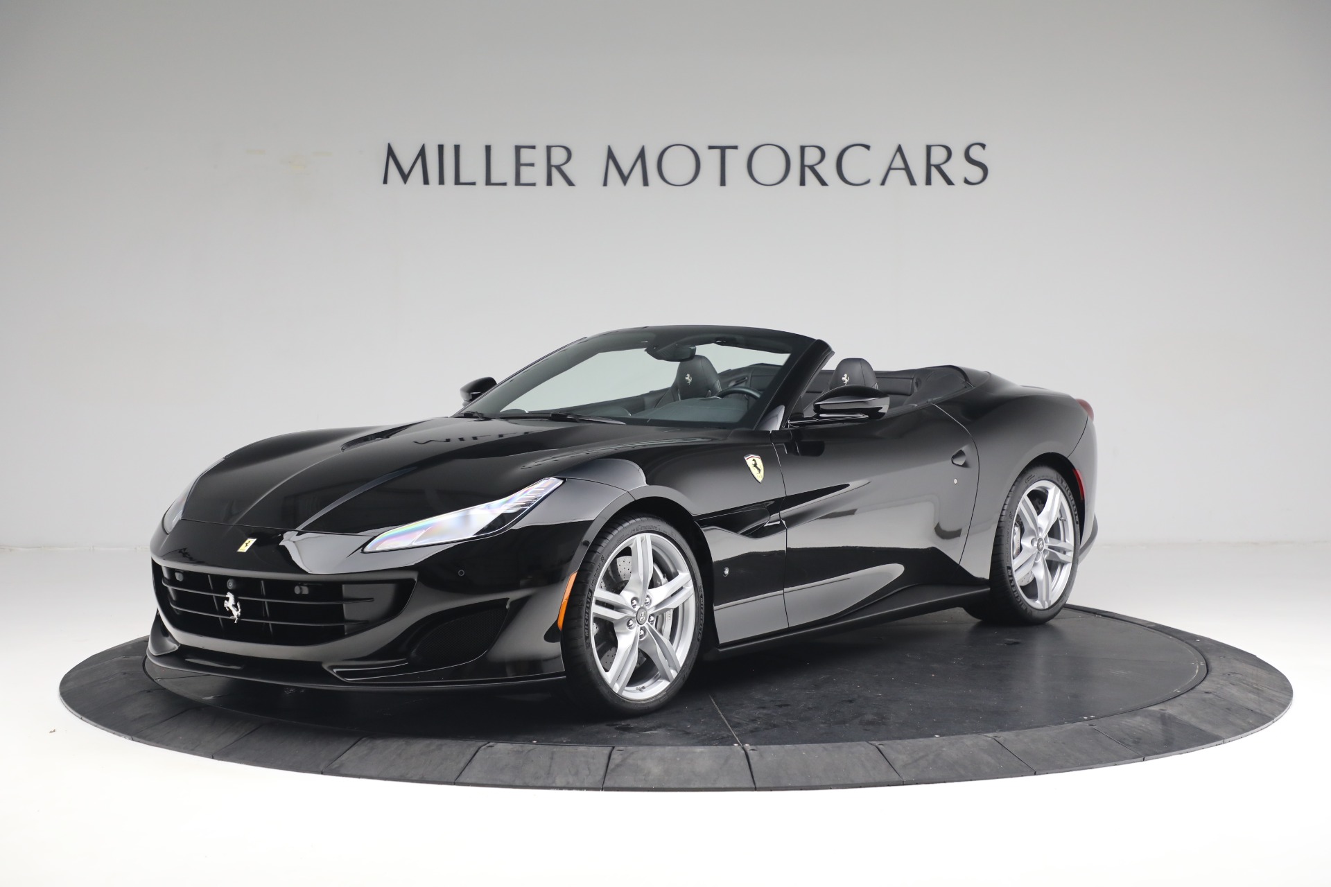 Used 2019 Ferrari Portofino for sale $211,500 at Bugatti of Greenwich in Greenwich CT 06830 1