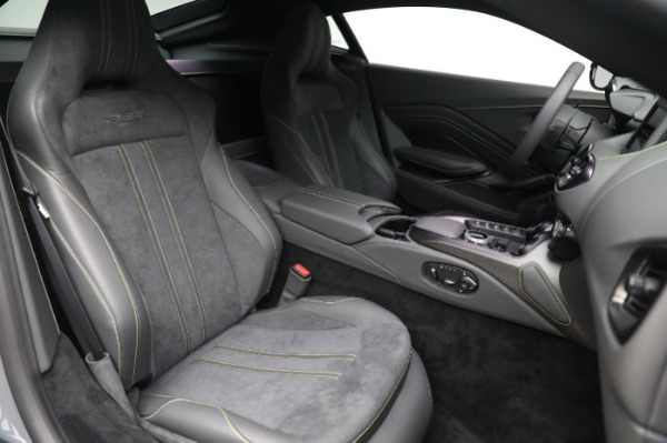 New 2023 Aston Martin Vantage V8 for sale $184,986 at Bugatti of Greenwich in Greenwich CT 06830 21