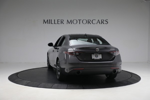 New 2024 Alfa Romeo Giulia Ti for sale $51,870 at Bugatti of Greenwich in Greenwich CT 06830 10