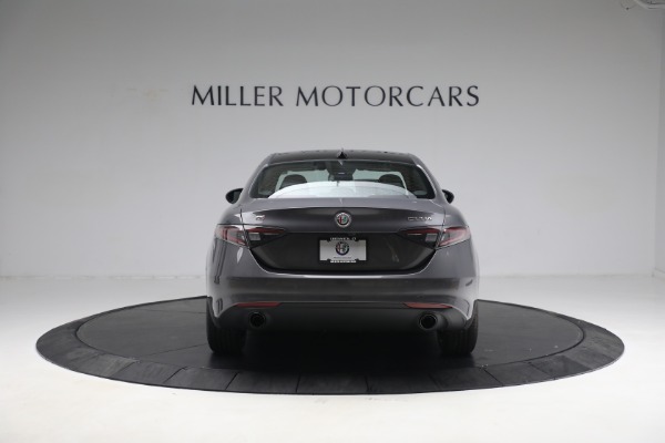 New 2024 Alfa Romeo Giulia Ti for sale $51,870 at Bugatti of Greenwich in Greenwich CT 06830 11