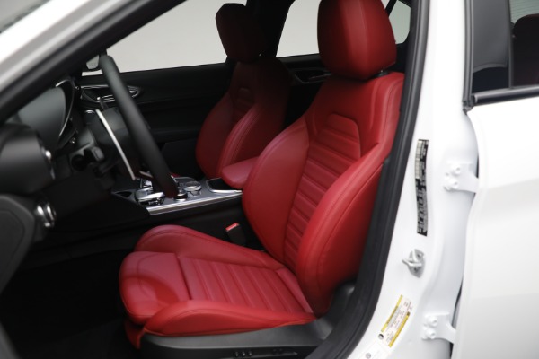 New 2024 Alfa Romeo Giulia Ti for sale $55,285 at Bugatti of Greenwich in Greenwich CT 06830 23