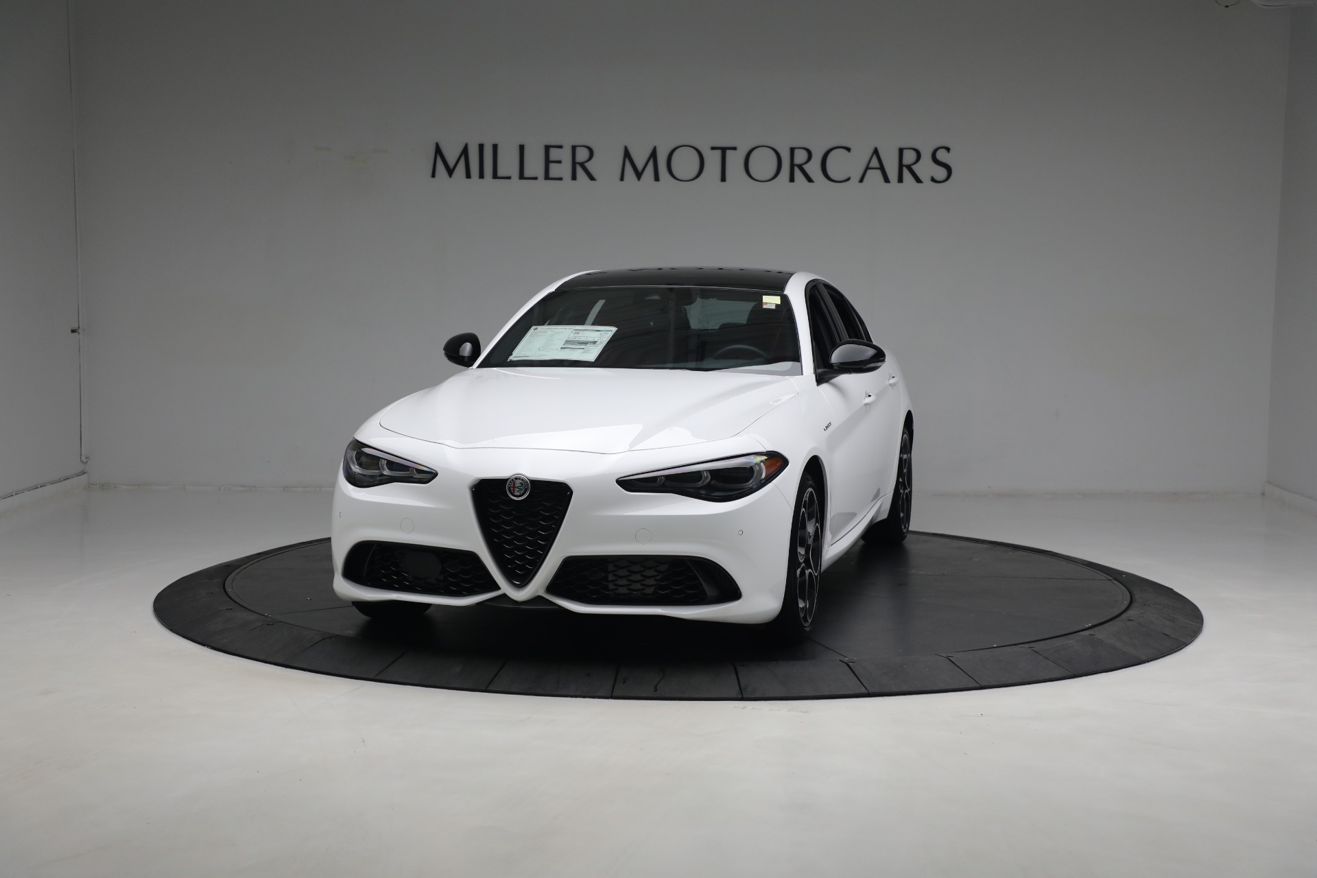 New 2024 Alfa Romeo Giulia Ti for sale $55,285 at Bugatti of Greenwich in Greenwich CT 06830 1