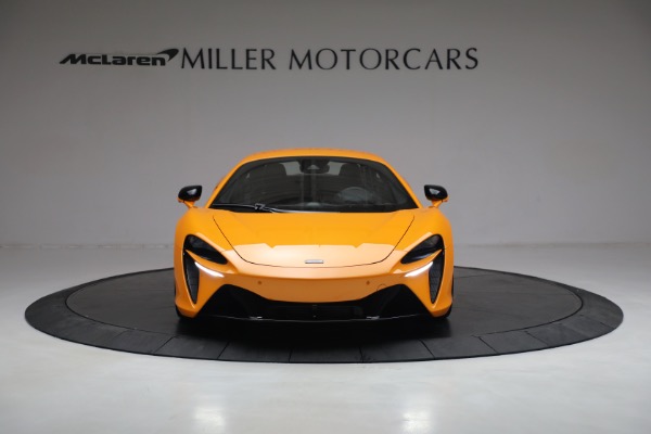 New 2023 McLaren Artura Vision for sale Call for price at Bugatti of Greenwich in Greenwich CT 06830 12