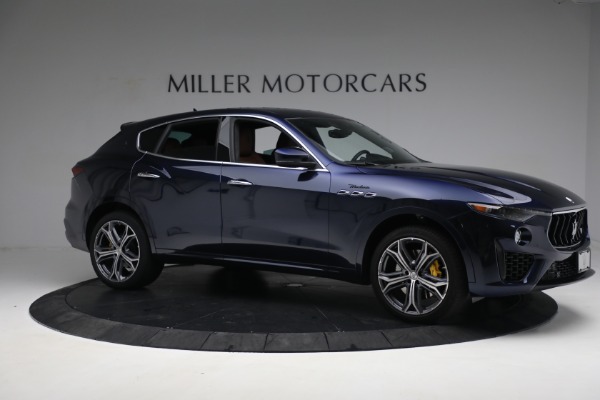 Used 2022 Maserati Levante Modena for sale Call for price at Bugatti of Greenwich in Greenwich CT 06830 10