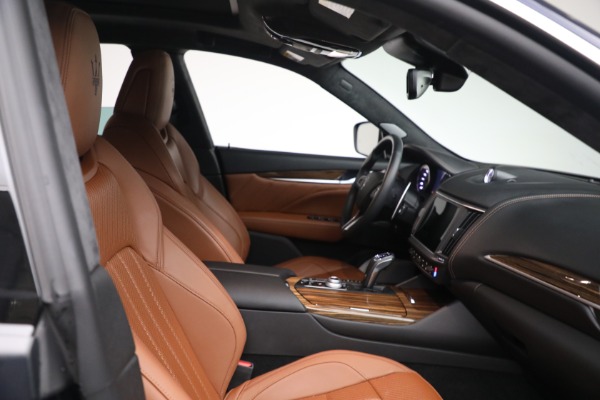 Used 2022 Maserati Levante Modena for sale Call for price at Bugatti of Greenwich in Greenwich CT 06830 14