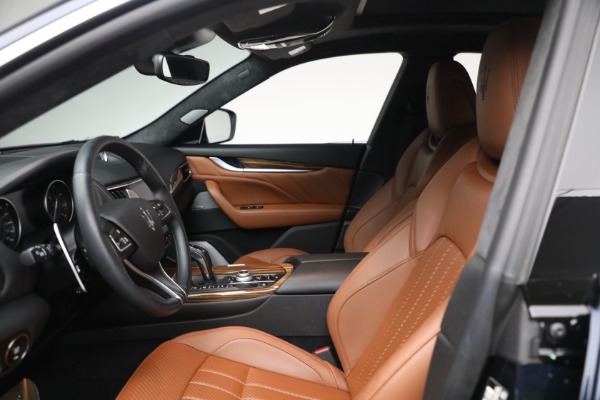 Used 2022 Maserati Levante Modena for sale Call for price at Bugatti of Greenwich in Greenwich CT 06830 15