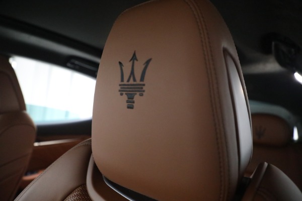 Used 2022 Maserati Levante Modena for sale Call for price at Bugatti of Greenwich in Greenwich CT 06830 26