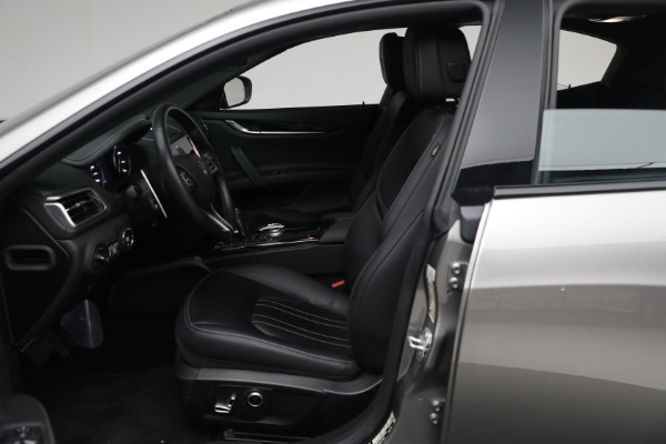 Used 2022 Maserati Ghibli Modena Q4 for sale $59,900 at Bugatti of Greenwich in Greenwich CT 06830 20