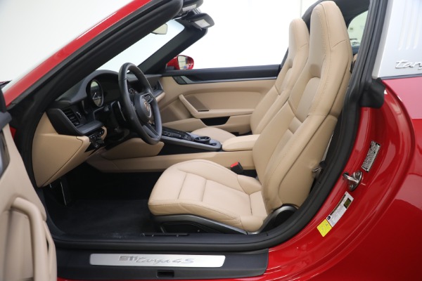 Used 2021 Porsche 911 Targa 4S for sale Sold at Bugatti of Greenwich in Greenwich CT 06830 14