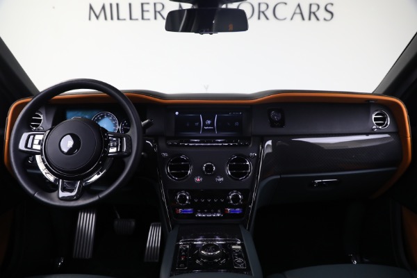 Used 2024 Rolls-Royce Black Badge Cullinan for sale $369,900 at Bugatti of Greenwich in Greenwich CT 06830 4