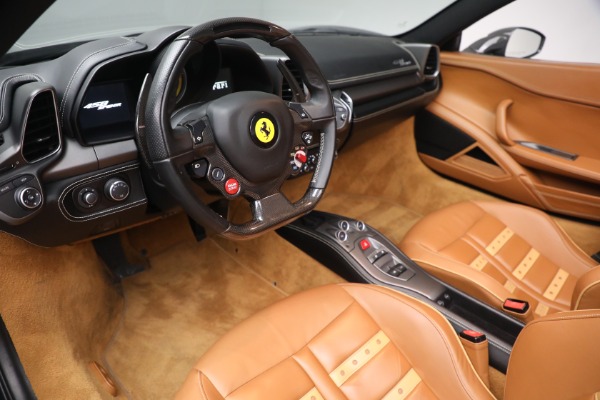 Used 2014 Ferrari 458 Spider for sale $289,900 at Bugatti of Greenwich in Greenwich CT 06830 19