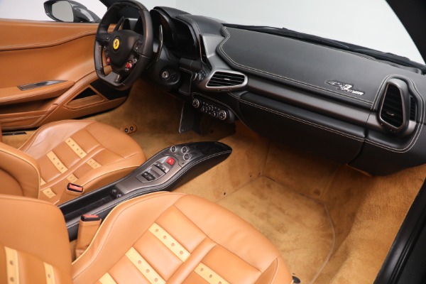 Used 2014 Ferrari 458 Spider for sale $289,900 at Bugatti of Greenwich in Greenwich CT 06830 22