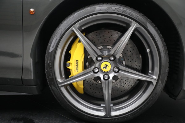 Used 2014 Ferrari 458 Spider for sale $289,900 at Bugatti of Greenwich in Greenwich CT 06830 28