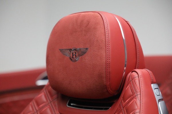 Used 2022 Bentley Continental GTC Speed for sale $299,900 at Bugatti of Greenwich in Greenwich CT 06830 28