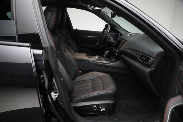 New 2024 Maserati Levante Modena for sale $122,195 at Bugatti of Greenwich in Greenwich CT 06830 26