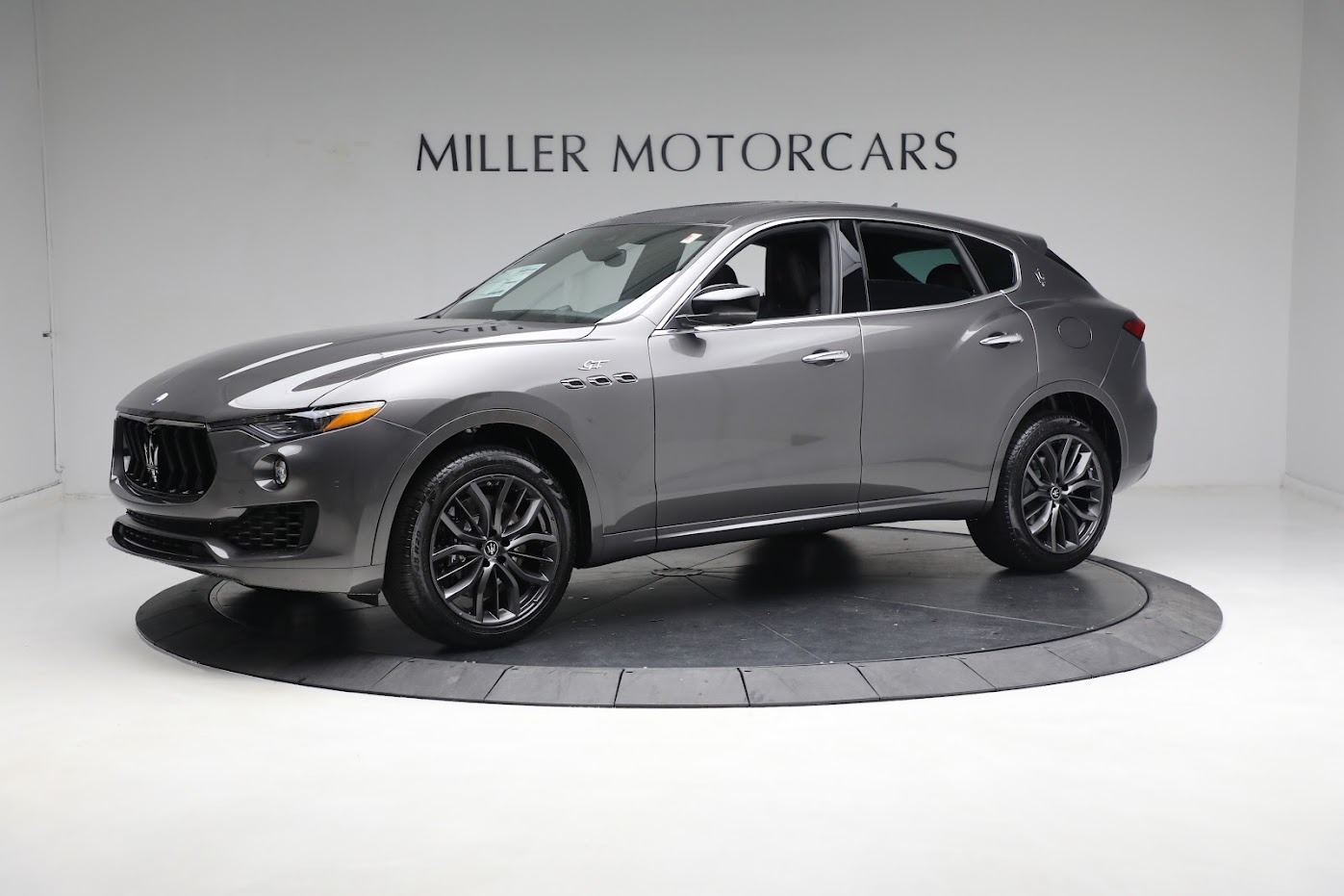 New 2024 Maserati Levante GT Ultima for sale $103,495 at Bugatti of Greenwich in Greenwich CT 06830 1