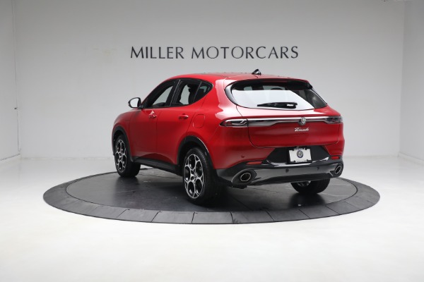 New 2024 Alfa Romeo Tonale Veloce for sale $52,790 at Bugatti of Greenwich in Greenwich CT 06830 9