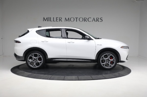 New 2024 Alfa Romeo Tonale Veloce for sale $55,290 at Bugatti of Greenwich in Greenwich CT 06830 13