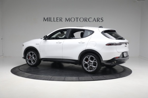 New 2024 Alfa Romeo Tonale Veloce for sale $55,290 at Bugatti of Greenwich in Greenwich CT 06830 5