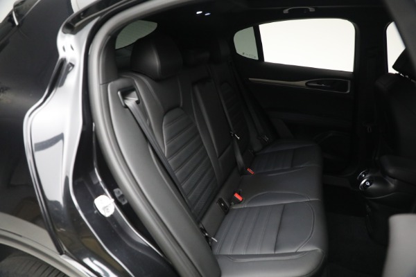 New 2024 Alfa Romeo Stelvio Veloce for sale $57,305 at Bugatti of Greenwich in Greenwich CT 06830 28