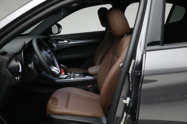 New 2024 Alfa Romeo Stelvio Ti for sale Sold at Bugatti of Greenwich in Greenwich CT 06830 23