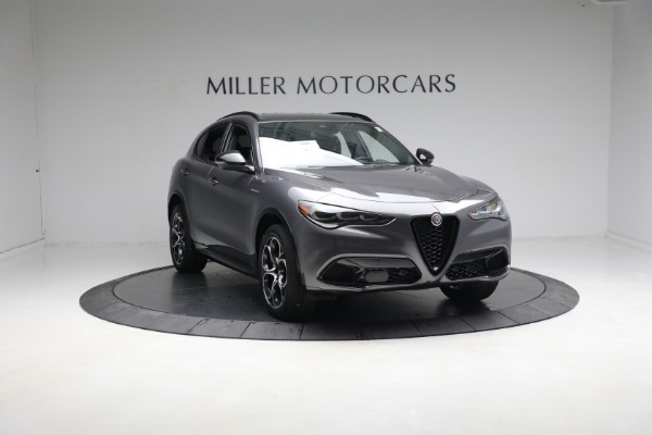 New 2024 Alfa Romeo Stelvio Veloce for sale $56,605 at Bugatti of Greenwich in Greenwich CT 06830 18