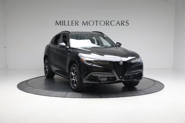 New 2024 Alfa Romeo Stelvio Veloce for sale $57,305 at Bugatti of Greenwich in Greenwich CT 06830 17