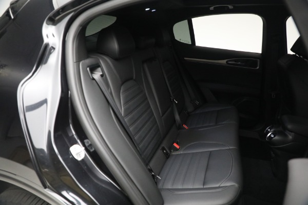 New 2024 Alfa Romeo Stelvio Veloce for sale $57,305 at Bugatti of Greenwich in Greenwich CT 06830 27
