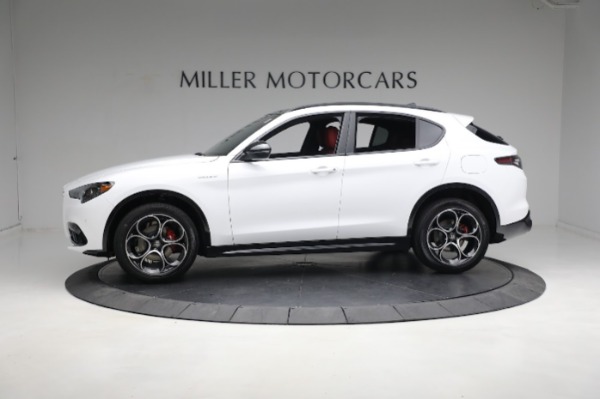 New 2024 Alfa Romeo Stelvio Veloce for sale $56,695 at Bugatti of Greenwich in Greenwich CT 06830 5