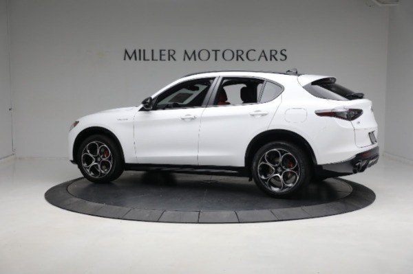 New 2024 Alfa Romeo Stelvio Veloce for sale $56,695 at Bugatti of Greenwich in Greenwich CT 06830 7