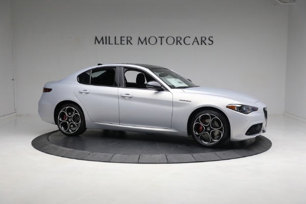New 2024 Alfa Romeo Giulia Competizione for sale $58,160 at Bugatti of Greenwich in Greenwich CT 06830 16