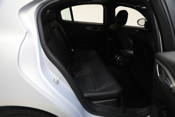 New 2024 Alfa Romeo Giulia Competizione for sale $58,160 at Bugatti of Greenwich in Greenwich CT 06830 27
