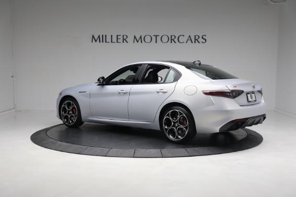 New 2024 Alfa Romeo Giulia Competizione for sale $58,160 at Bugatti of Greenwich in Greenwich CT 06830 7