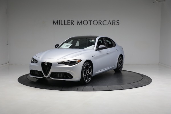 New 2024 Alfa Romeo Giulia Competizione for sale $58,160 at Bugatti of Greenwich in Greenwich CT 06830 1