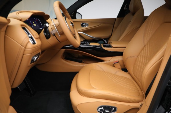 Used 2024 Aston Martin DBX for sale $189,900 at Bugatti of Greenwich in Greenwich CT 06830 14