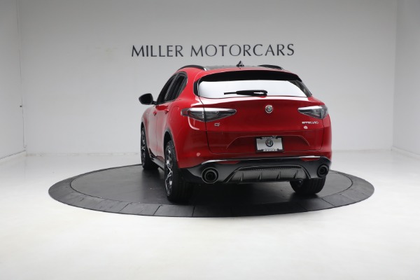 New 2024 Alfa Romeo Stelvio Veloce for sale $54,220 at Bugatti of Greenwich in Greenwich CT 06830 10