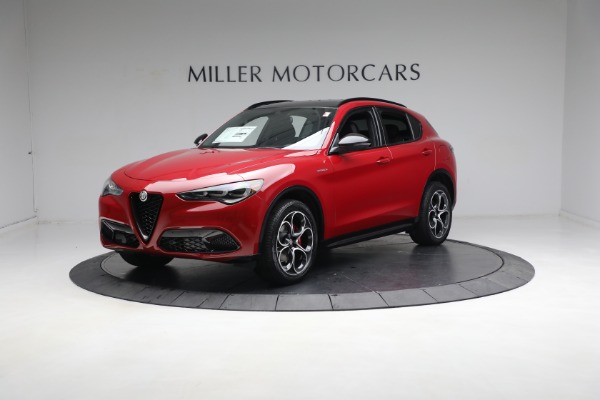 New 2024 Alfa Romeo Stelvio Veloce for sale $54,220 at Bugatti of Greenwich in Greenwich CT 06830 2