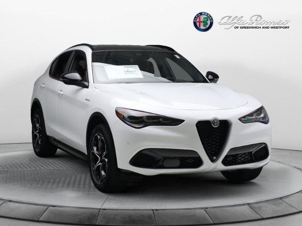 New 2024 Alfa Romeo Stelvio Veloce for sale $57,395 at Bugatti of Greenwich in Greenwich CT 06830 20