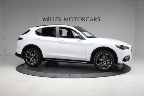 New 2024 Alfa Romeo Stelvio Veloce for sale $56,695 at Bugatti of Greenwich in Greenwich CT 06830 17