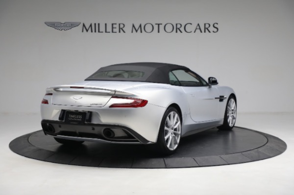 Used 2016 Aston Martin Vanquish Volante for sale $149,900 at Bugatti of Greenwich in Greenwich CT 06830 16