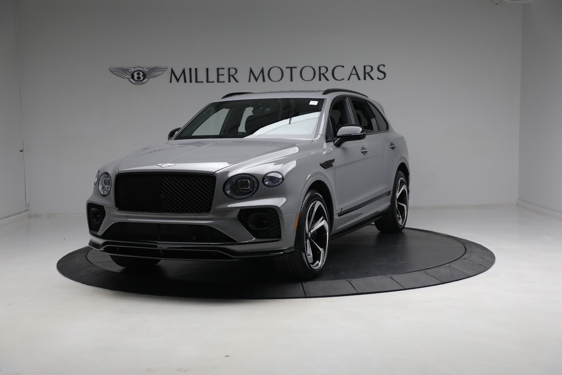 New 2023 Bentley Bentayga S V8 for sale $297,795 at Bugatti of Greenwich in Greenwich CT 06830 1