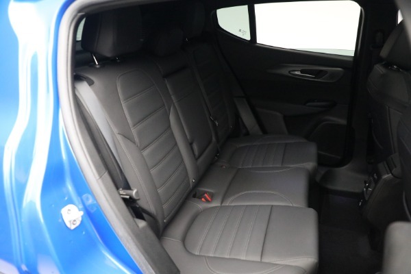New 2024 Alfa Romeo Tonale Veloce for sale Sold at Bugatti of Greenwich in Greenwich CT 06830 26