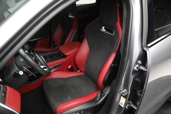 Used 2021 Jaguar F-PACE SVR for sale Sold at Bugatti of Greenwich in Greenwich CT 06830 15