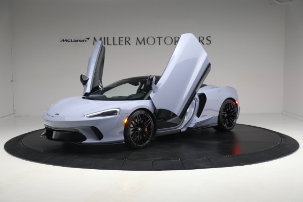 New 2023 McLaren GT Luxe for sale $237,798 at Bugatti of Greenwich in Greenwich CT 06830 13