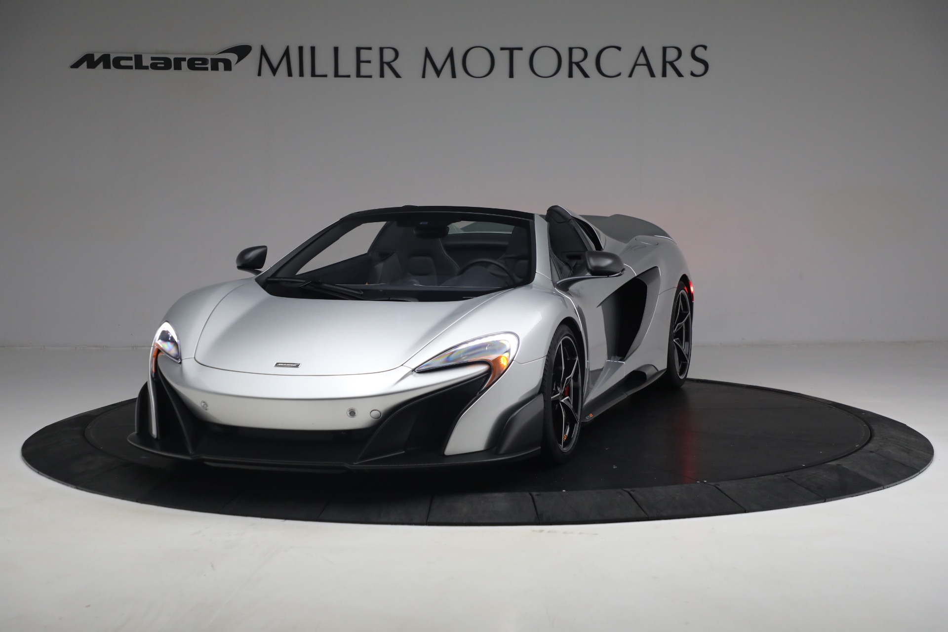 Used 2016 McLaren 675LT Spider for sale Sold at Bugatti of Greenwich in Greenwich CT 06830 1