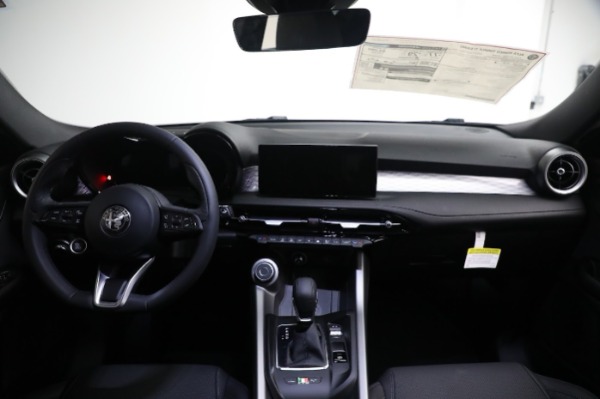 New 2024 Alfa Romeo Tonale Ti for sale $50,290 at Bugatti of Greenwich in Greenwich CT 06830 25