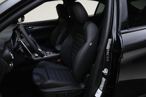 New 2024 Alfa Romeo Stelvio Veloce for sale Sold at Bugatti of Greenwich in Greenwich CT 06830 19