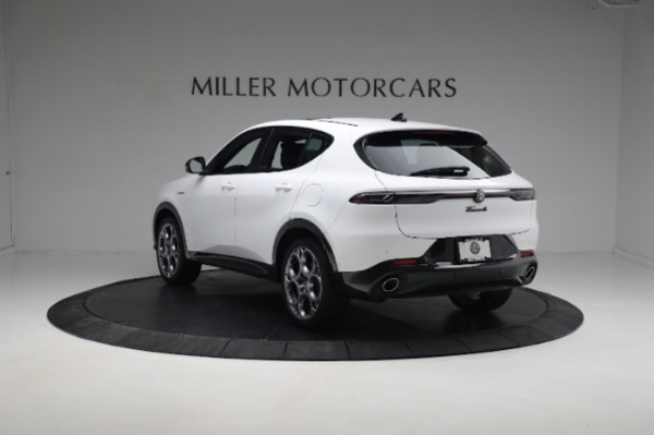 New 2024 Alfa Romeo Tonale Veloce for sale $55,290 at Bugatti of Greenwich in Greenwich CT 06830 6