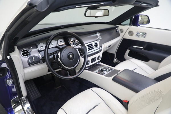 Used 2017 Rolls-Royce Dawn for sale $239,900 at Bugatti of Greenwich in Greenwich CT 06830 24